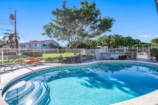 property at 431 W Camino Real