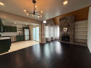 2469 S Xanadu Way in Aurora, CO - Building Photo - Building Photo