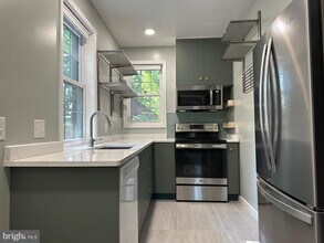 4409 Beechwood Rd in University Park, MD - Building Photo - Building Photo