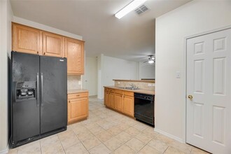 6413 Charles Trail in McKinney, TX - Building Photo - Building Photo