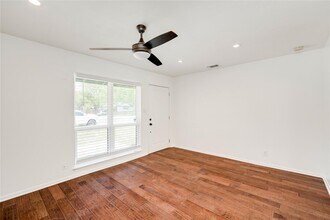 1813 Ohlen Rd in Austin, TX - Building Photo - Building Photo