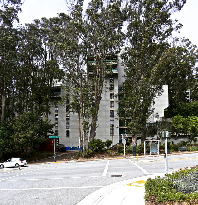 Woodside Gardens in San Francisco, CA - Foto de edificio