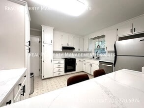 3311 Tyrone Dr in Charlotte, NC - Building Photo - Building Photo