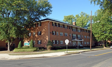 Colonies Arlington in Arlington, VA - Foto de edificio - Building Photo