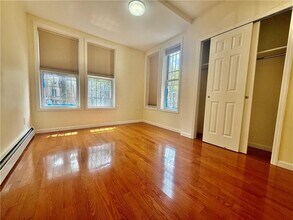 561 61st St in Brooklyn, NY - Building Photo - Building Photo
