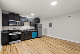 2022 E Baltimore St in Baltimore, MD - Building Photo - Building Photo