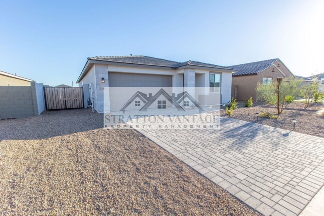 13413 W Tether Trail in Peoria, AZ - Building Photo - Building Photo