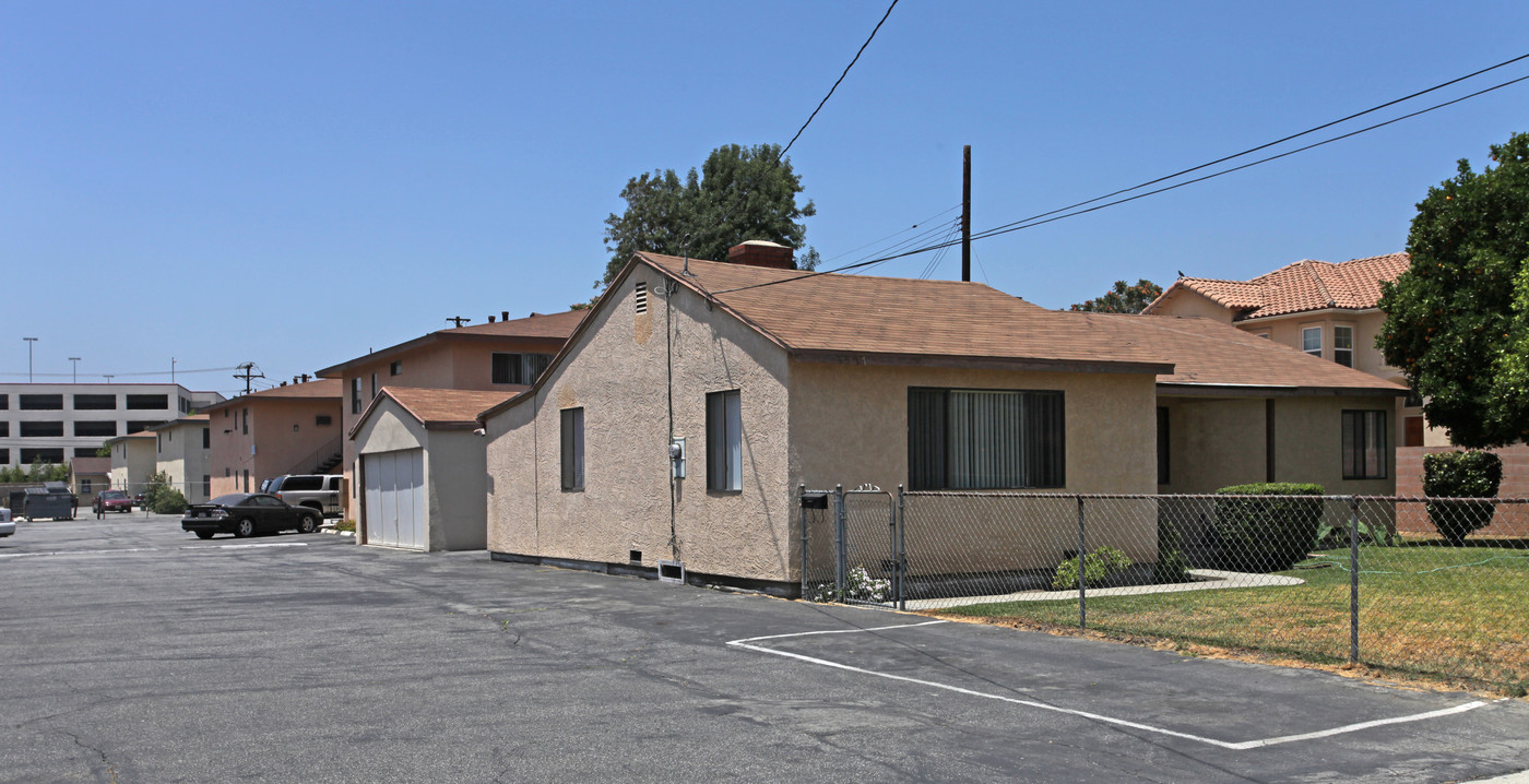 3527 Whistler Ave in El Monte, CA - Building Photo