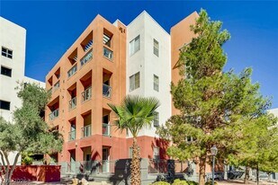 19 E Agate Ave in Las Vegas, NV - Building Photo