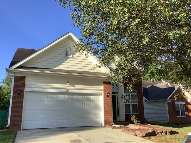 property at 3749 Sipes Ln