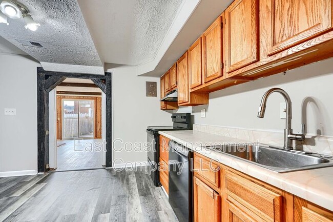 7862 St Bridget Ln in Dundalk, MD - Building Photo - Building Photo