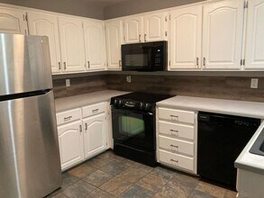 303 Ouita Cir in Russellville, AR - Foto de edificio - Building Photo