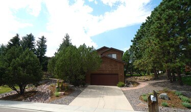 1155 Popes Valley Dr in Colorado Springs, CO - Building Photo - Building Photo