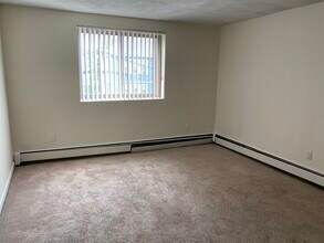 38 Allston St, Unit 12 in Boston, MA - Building Photo - Building Photo