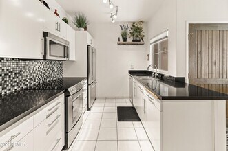 11333 N 92nd St in Scottsdale, AZ - Foto de edificio - Building Photo