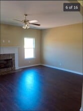 643 Red Oak Ln in Hinesville, GA - Building Photo - Building Photo