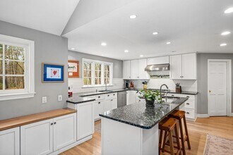 71 Old Pickard Rd in Concord, MA - Building Photo - Building Photo