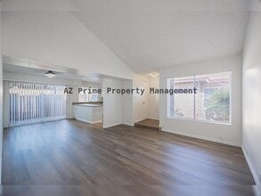900 S Hacienda Dr in Tempe, AZ - Building Photo - Building Photo