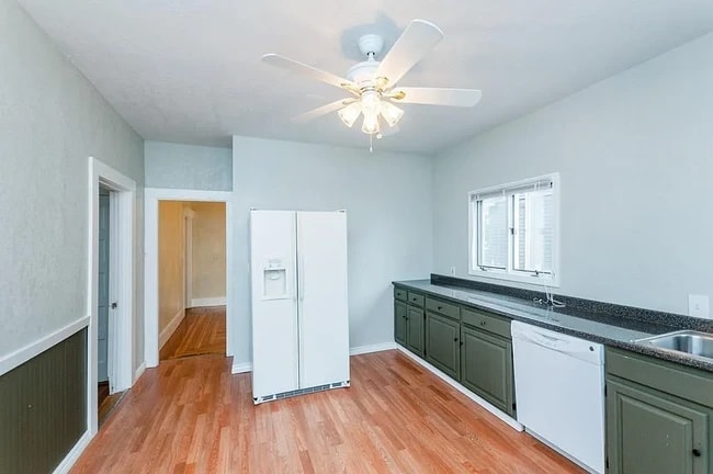50 Bromfield Rd, Unit 1