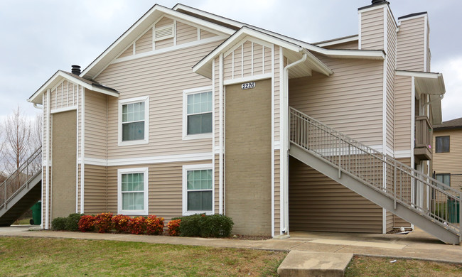 Windtrace Apartments II in Huntsville, AL - Foto de edificio - Building Photo