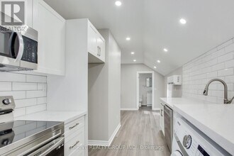 140 Wellington St in London, ON - Building Photo - Building Photo