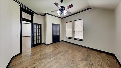 4916 SW 127th St in Oklahoma City, OK - Building Photo - Building Photo