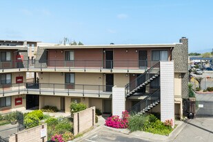 15335 Washington Ave in San Leandro, CA - Building Photo