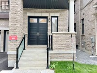 9 Perigo Ct in Richmond Hill, ON - Building Photo - Building Photo