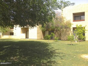 2165 E University Dr-Unit -210 in Mesa, AZ - Building Photo - Building Photo