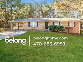 1246 Elgin Way in Riverdale, GA - Building Photo