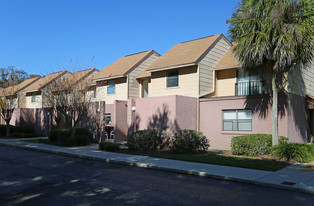 Waterview Villas Apartments