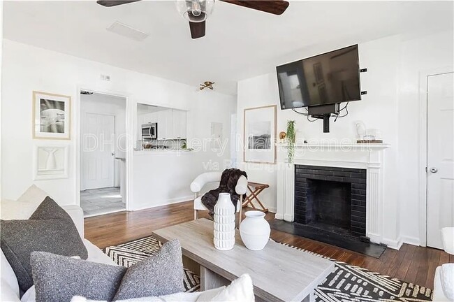 530 Erin Ave SW in Atlanta, GA - Building Photo - Building Photo