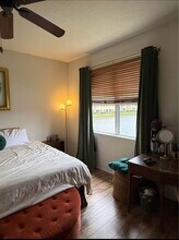 3572 Parkridge Cir in Sarasota, FL - Building Photo - Building Photo