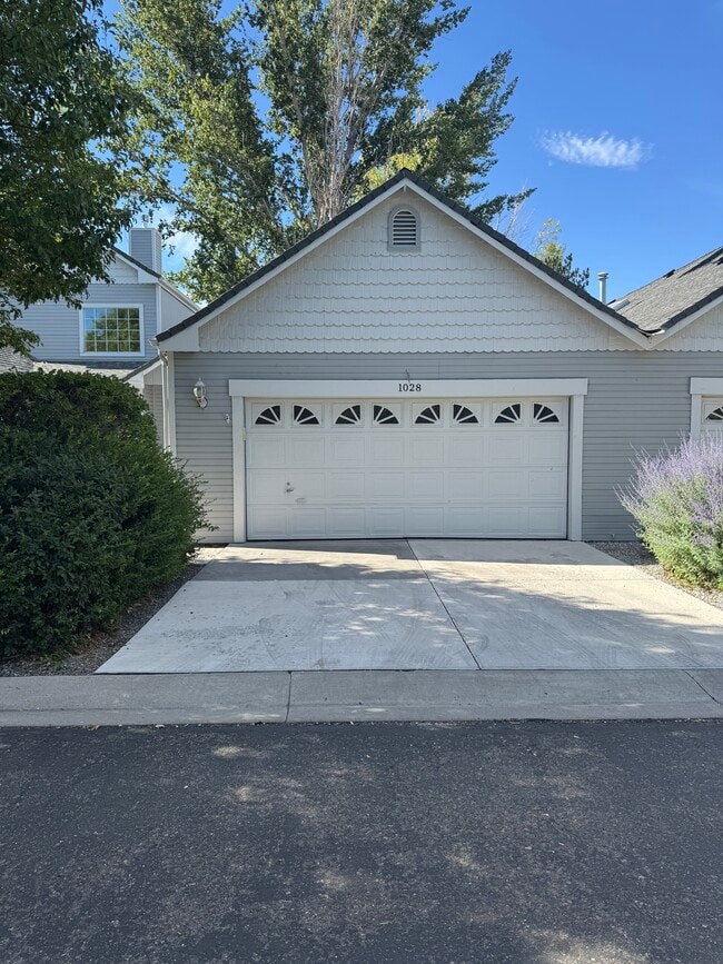 property at 1028 Aspen Grove Cir
