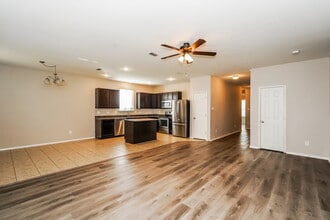 368 Magma Dr in Fort Worth, TX - Building Photo - Building Photo