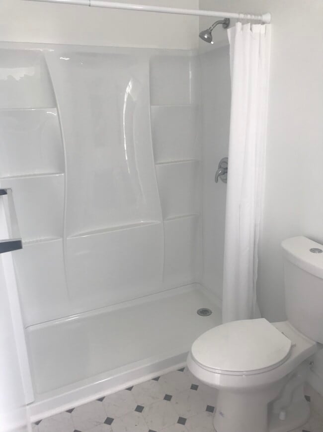 14 Dell St, Unit 14 in Mill Valley, CA - Building Photo - Building Photo