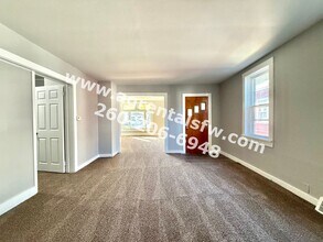 3603 S Harrison St in Fort Wayne, IN - Building Photo - Building Photo