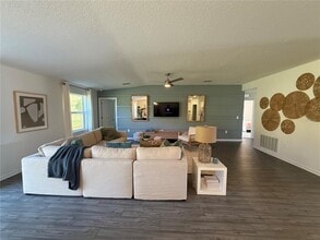 8329 SW 42nd Cir in Ocala, FL - Building Photo - Building Photo