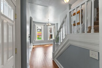 8 N Marshall St in Lancaster, PA - Building Photo - Building Photo
