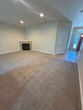 63019 Woodbridge Pl in Bend, OR - Building Photo - Building Photo