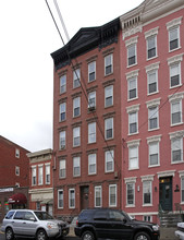 627 Willow Ave in Hoboken, NJ - Building Photo - Building Photo