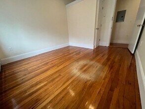 73 Park Dr in Boston, MA - Building Photo - Building Photo