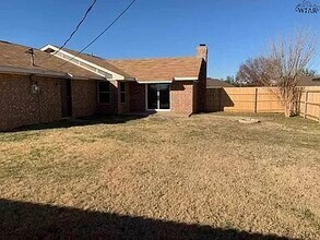 6 Shady Brook Ct in Wichita Falls, TX - Building Photo - Building Photo