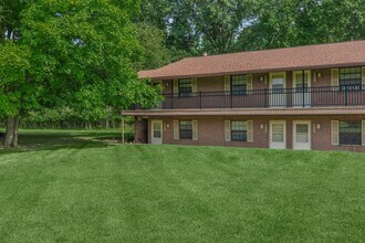 Partridge Run Apartments in Stow, OH - Foto de edificio - Building Photo