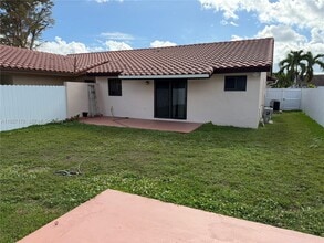 13521 SW 65th Ln in Miami, FL - Building Photo - Building Photo