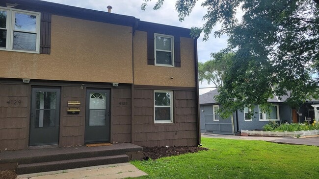4129 Valley St in Omaha, NE - Building Photo - Building Photo