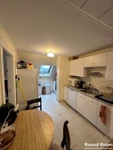 50 Brainerd Rd, Unit 3 in Boston, MA - Foto de edificio - Building Photo