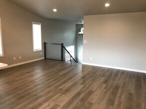 5254 10th St W in West Fargo, ND - Building Photo - Building Photo