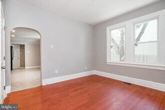 505 Delaware Ave in Palmyra, NJ - Building Photo - Building Photo