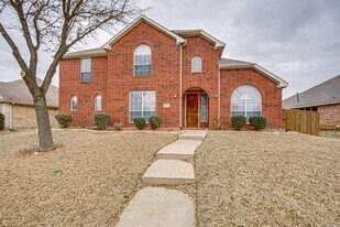 6805 Westover Dr in Rowlett, TX - Building Photo
